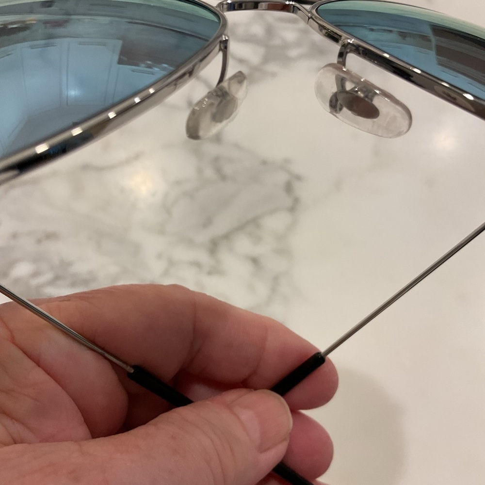 Privé Revaux Aviator Style Sunglasses NWT - Picture 7 of 7